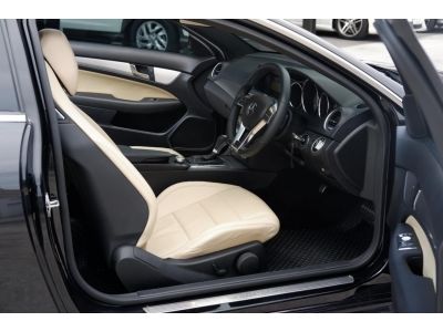Mercedes Benz c class coupe 1.8 Auto ปี 2012 รูปที่ 4